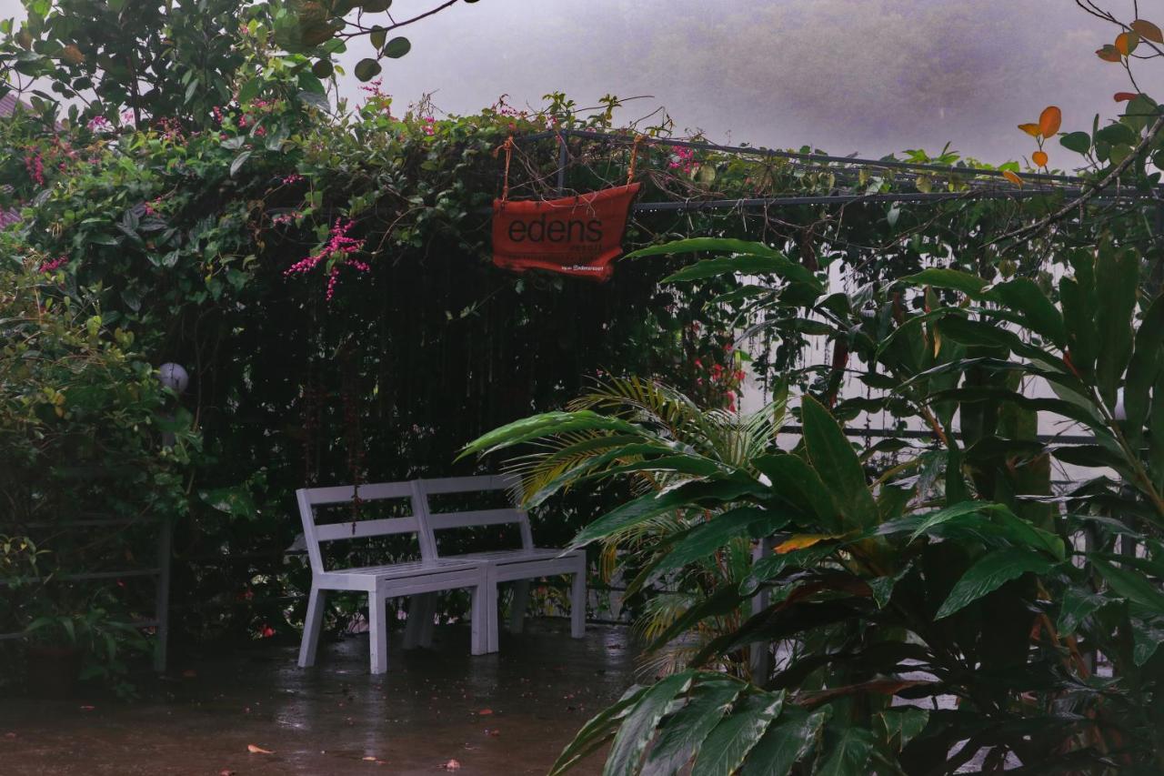 Edens Munnar Hotel Buitenkant foto