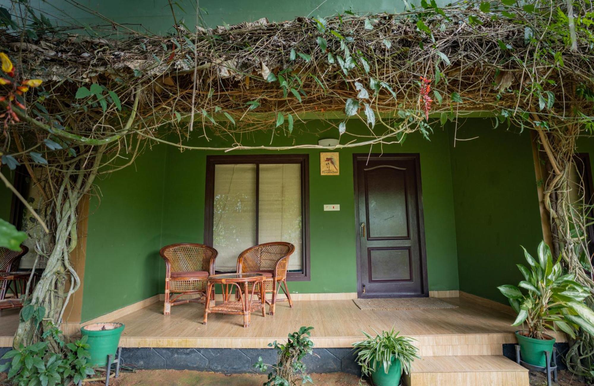Edens Munnar Hotel Buitenkant foto